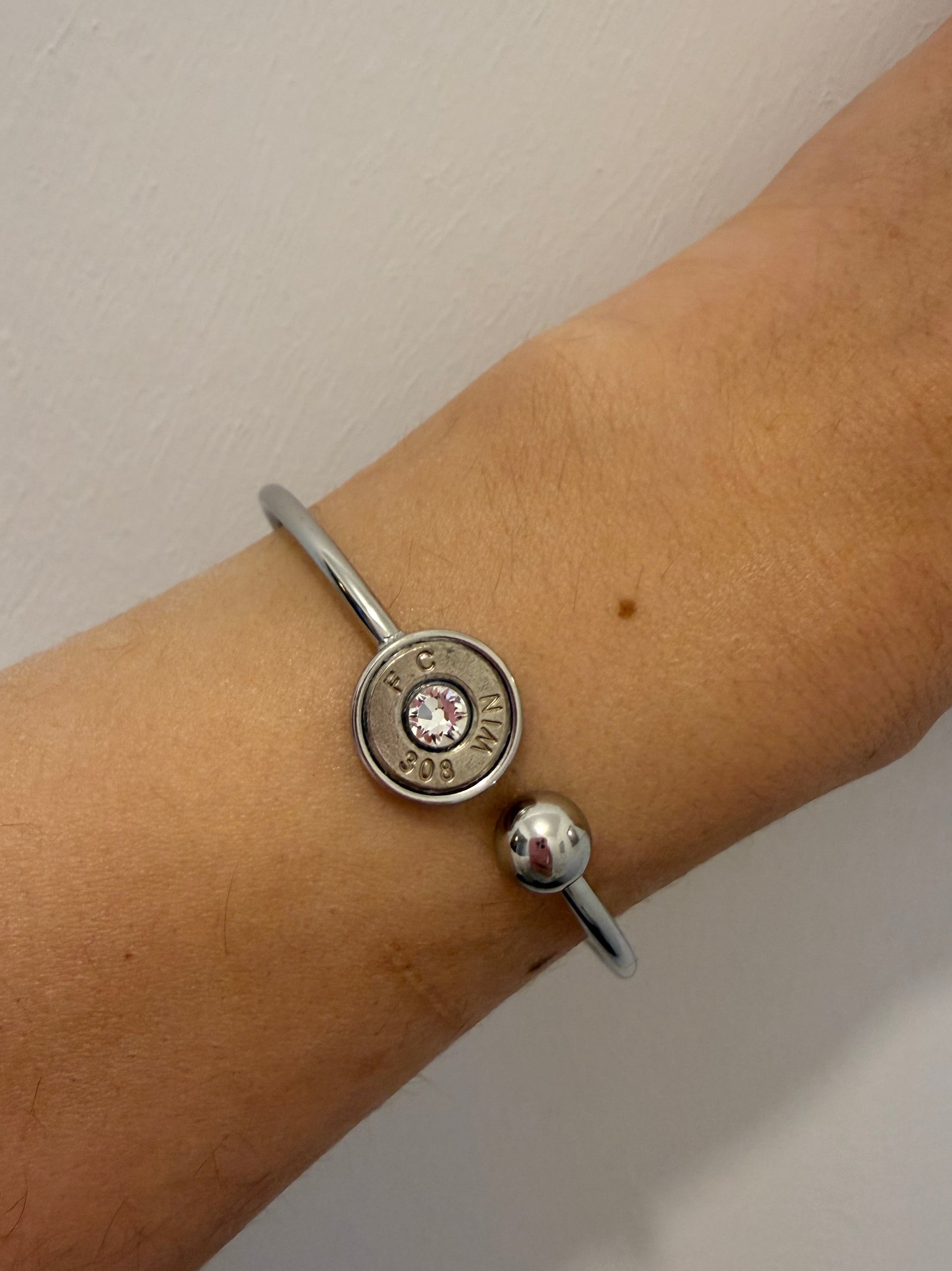 Cartridge bangle