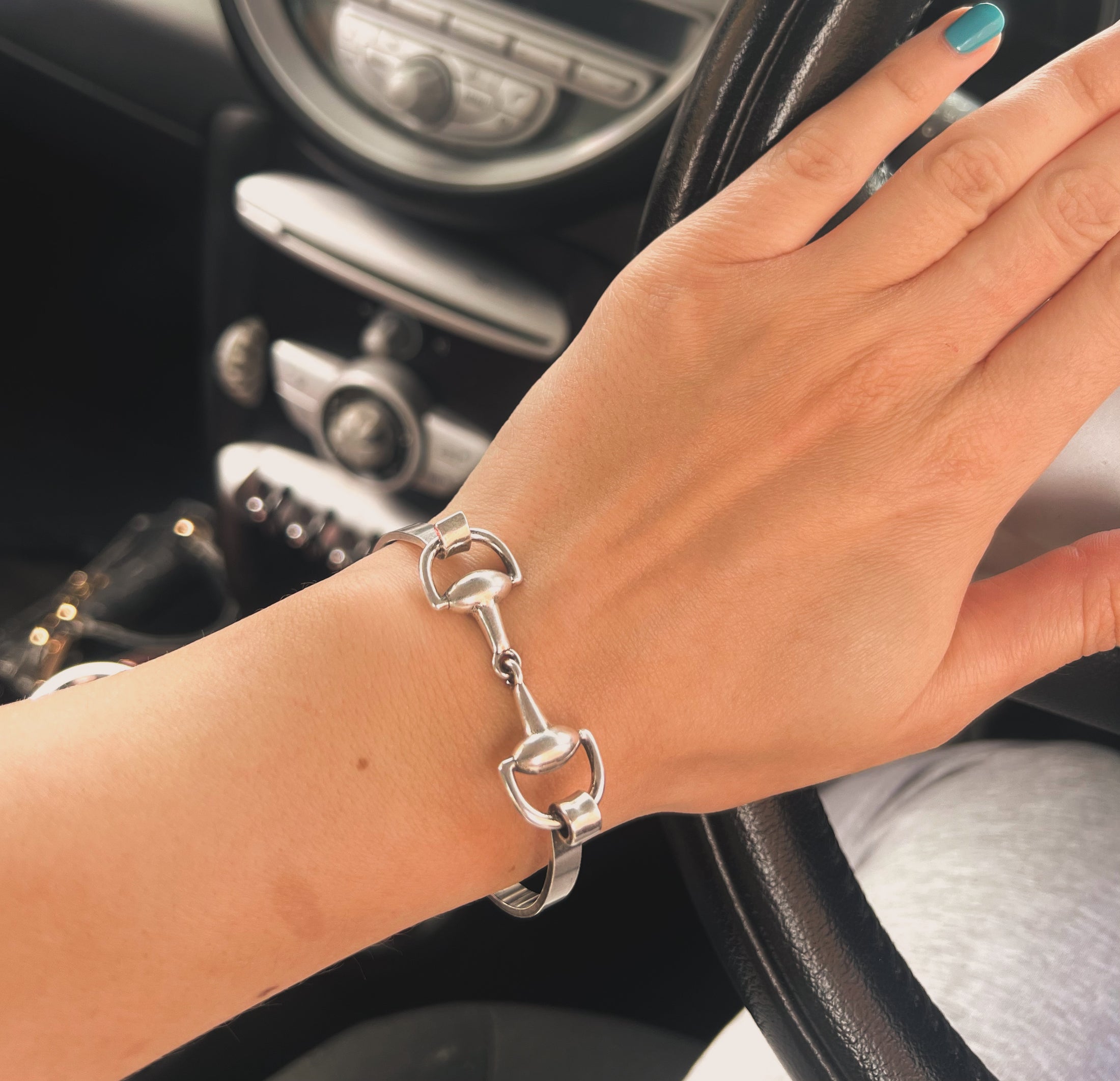 Sterling silver horsebit clasp bangle