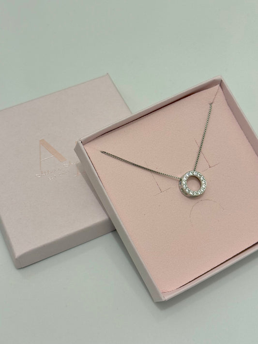 925 sterling silver eternal necklace